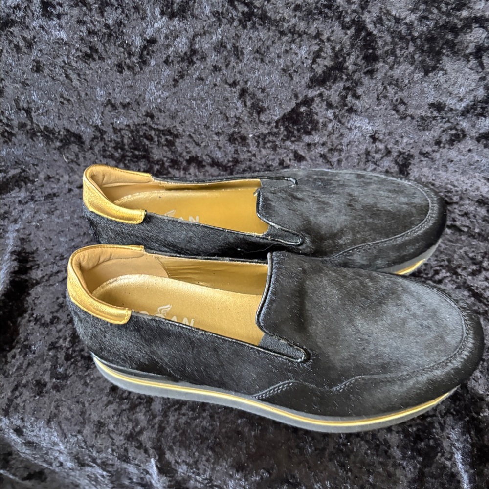 Women's Hogan Black and Gold Slip-On Shoes Size 8/EU38